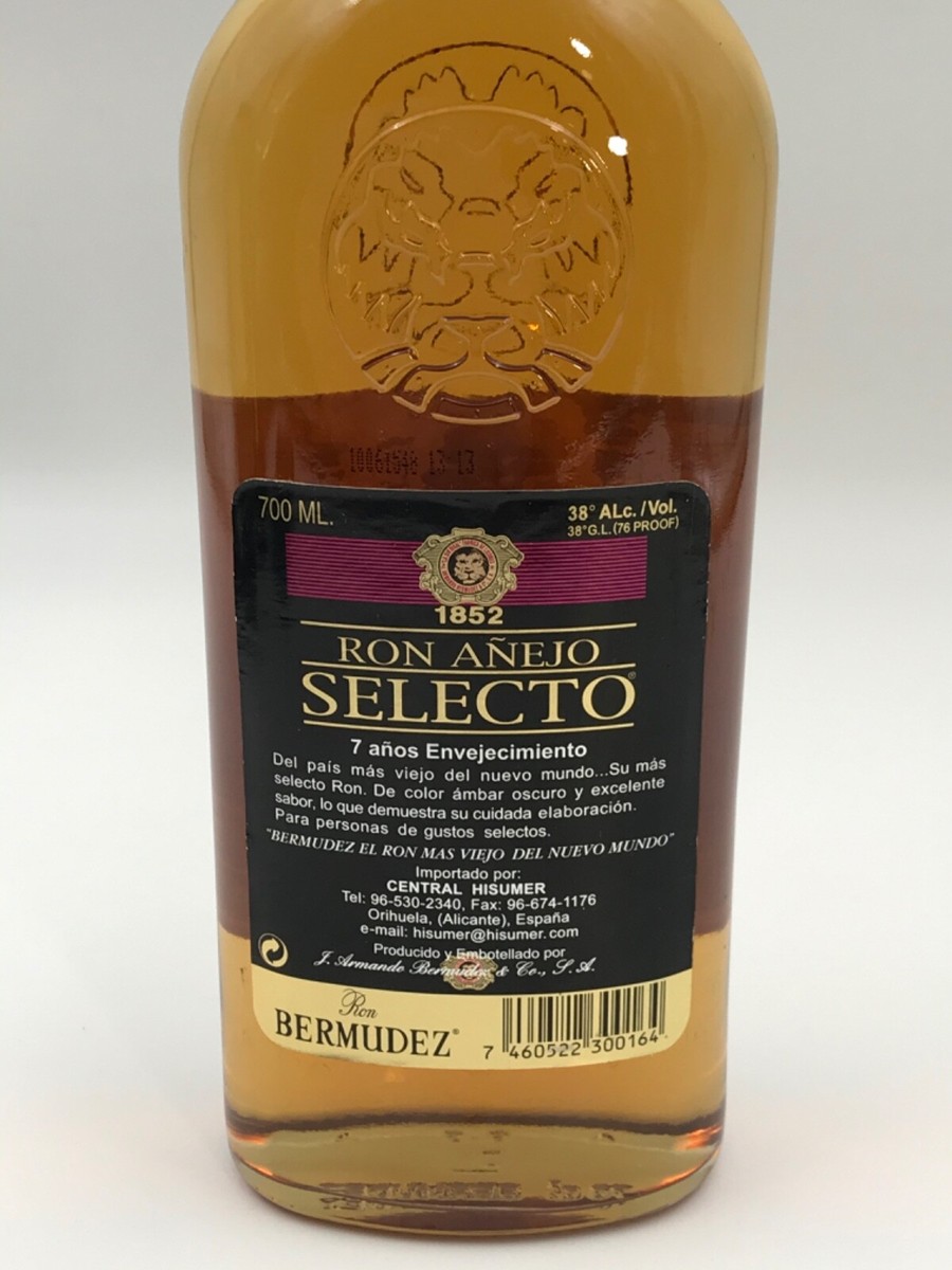 RON AÑEJO SELECTO BERMÚDEZ 7 AÑOS 35Cl.