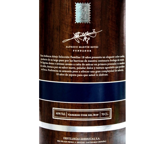 RON AREHUCAS 18 AÑOS ESTUCHADO - 70cl.
